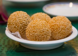 dim-sum-seasame-balls