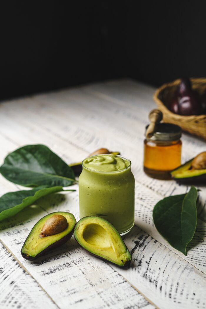 Unlocking the Nutritional Powerhouse: Exploring 6 Varied Health Benefits and Uses of Avocados