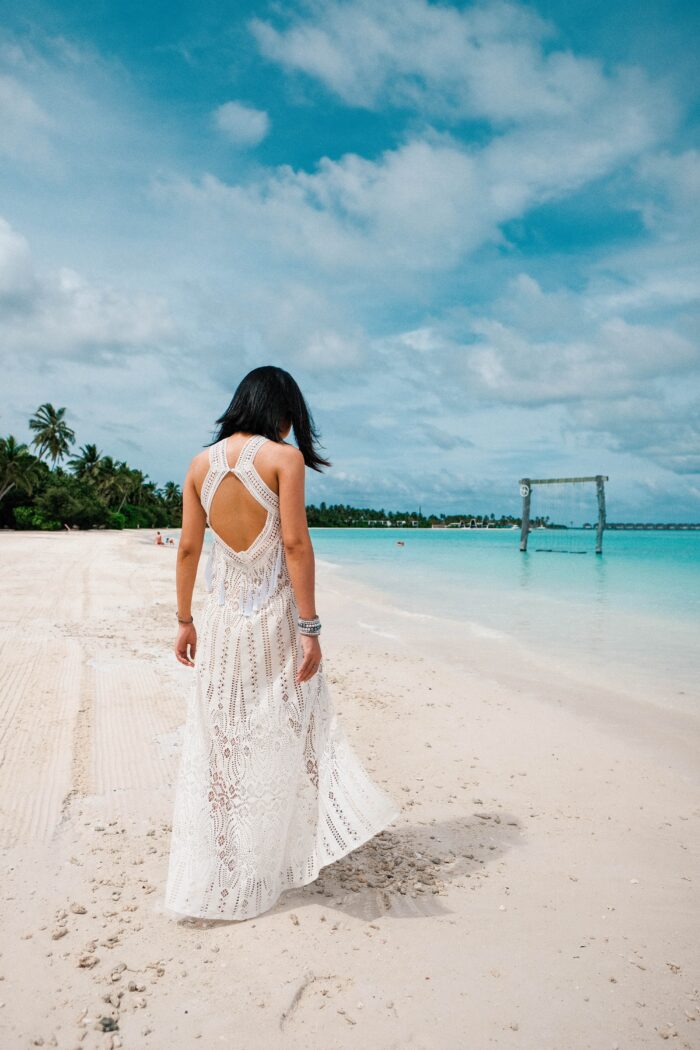 Oceanfront Elegance: The 5 Best Beach Wedding Dresses for Your Special Day