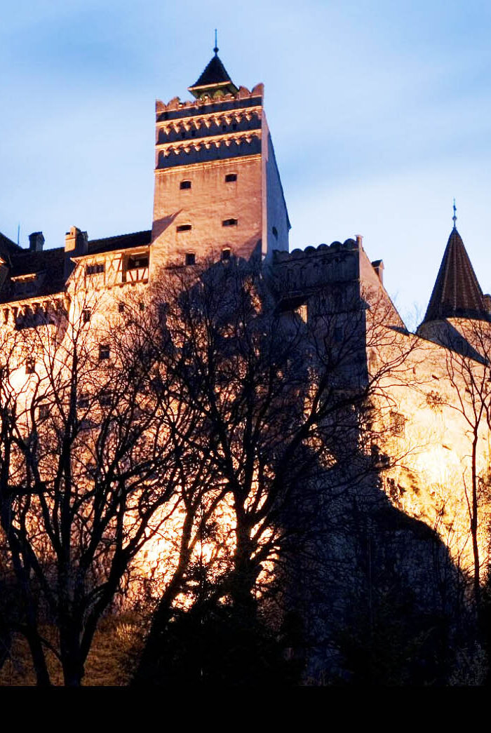 Sink Your Teeth Into Bran and Dracula’s Castle – 5 Fang-tastic Tips for Your Next Adventure