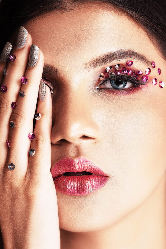 Get Your Festival Groove On with 11 Boho Chic Makeup Ideas: Glitter, Feathers, and Rhinestones Galore