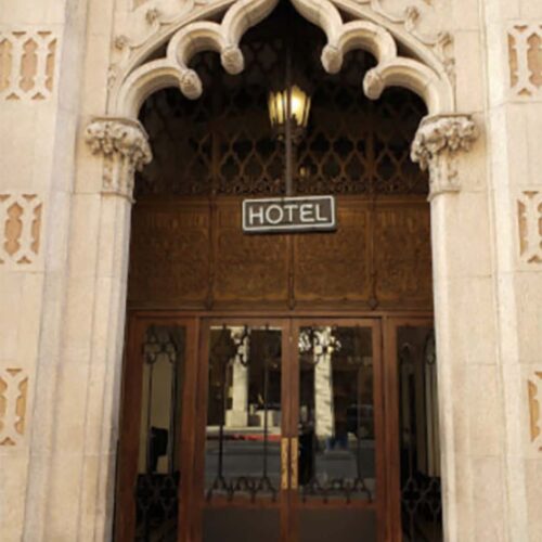 Historic Hotels from vintage buildings adventuregirl.com