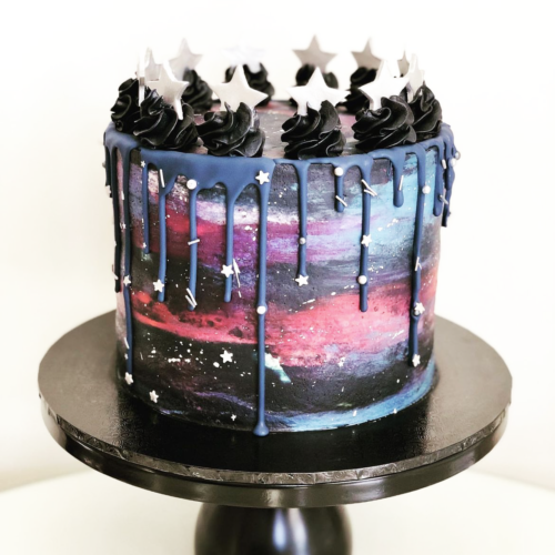 Galaxy Cakes and cupcakes adventuregirl.com