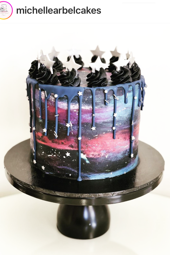 Galaxy Cakes: How to Make a Cake that’s Out of This World For Space Day
