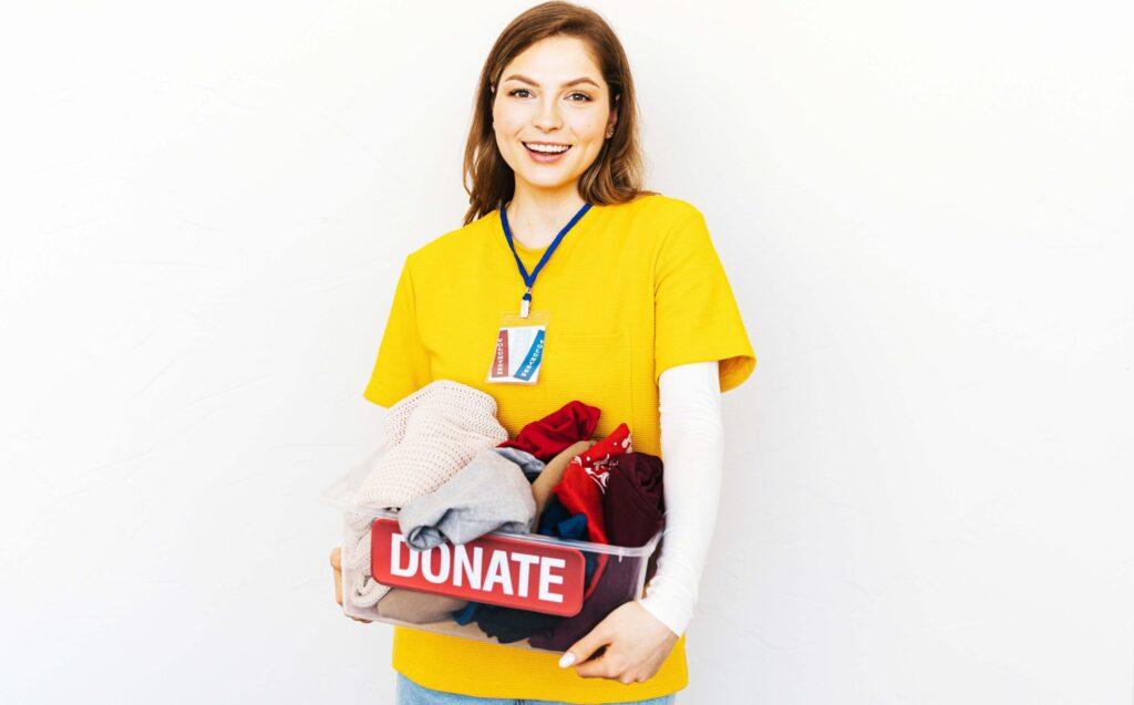 Fashion rescues donate! Adventuregirl.com