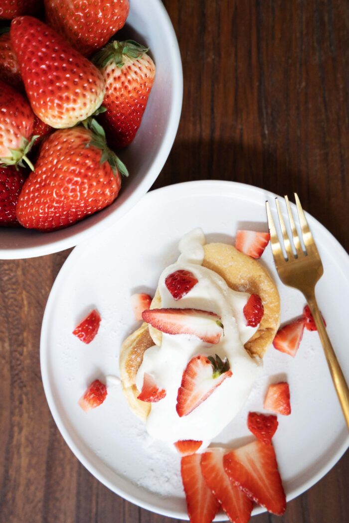 Strawberry Shortcake Pancakes for Holiday Berrylicious Breakfast Bliss