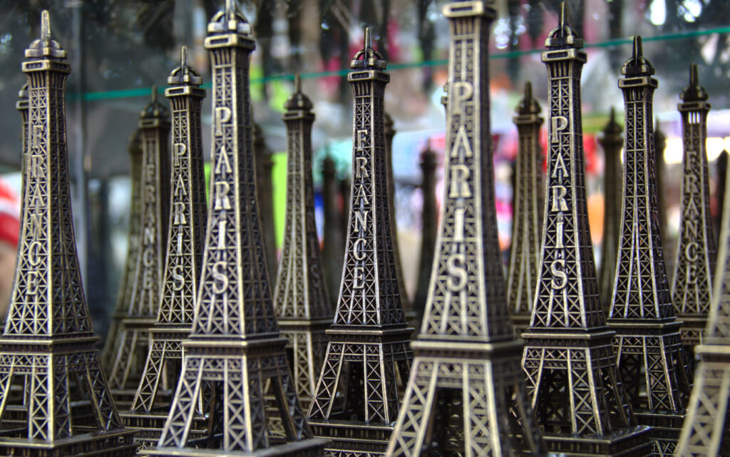 mini Eiffel towers adventuregirl.com