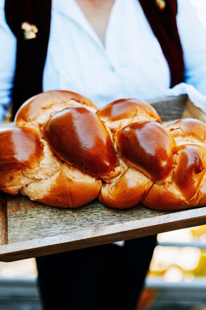Classic Challah Bread Recipe: A Step-by-Step Guide to Perfect Braided Challah