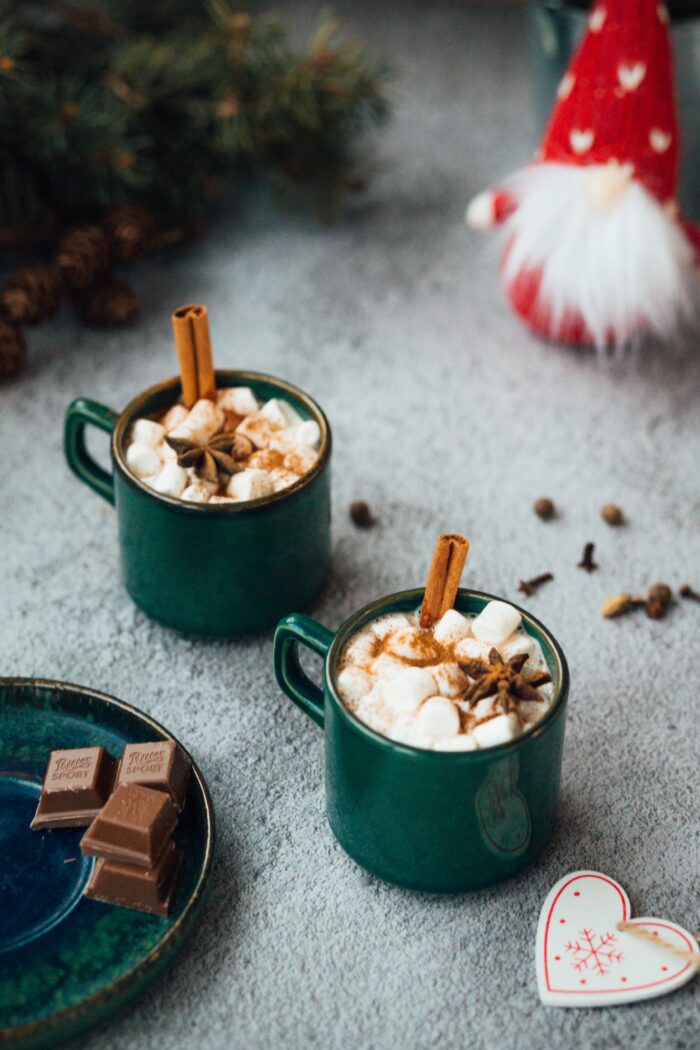 Hot Cocoa Whiskey-Whipped Recipe: A Wonderland in a Mug!