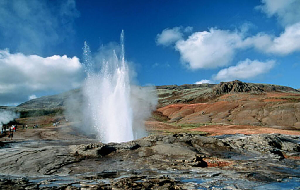 Great Geysir in Iceland geothermal destinations